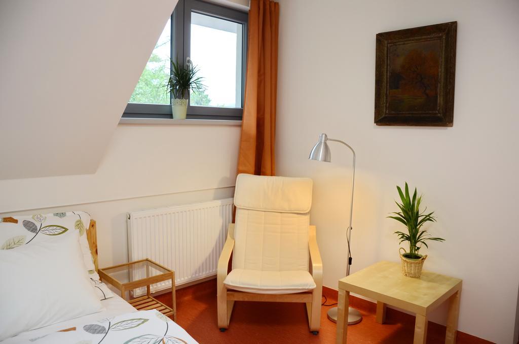 Mezi Stromy Hotel Horakov Cameră foto