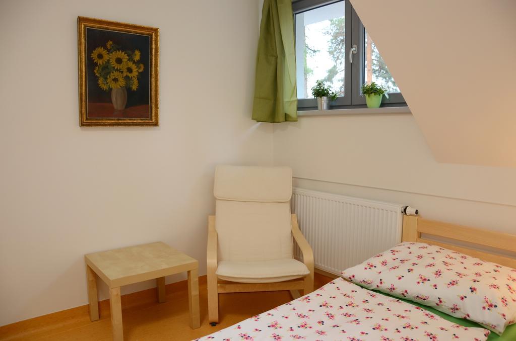 Mezi Stromy Hotel Horakov Cameră foto